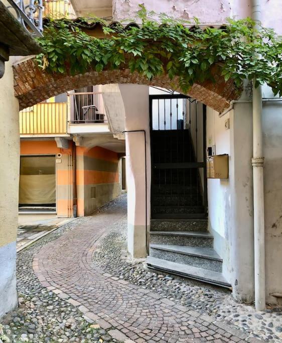 イントラCasa Del Borghettoアパートメント エクステリア 写真