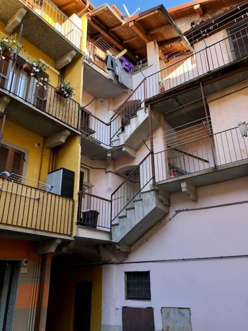 イントラCasa Del Borghettoアパートメント エクステリア 写真